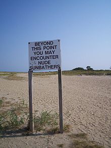 220px-Nude_Beach_Warning_Sign_at_Gunnison_Beach_in_Sandy_Hook,_New