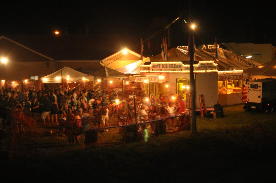 423623_325638304151908_1734580340_n Corn and Clam Slam