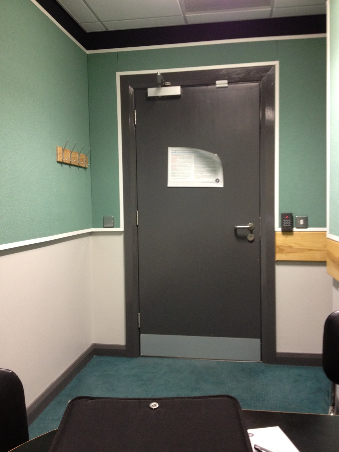 Chilling in a Belfast police station interrogation room. 