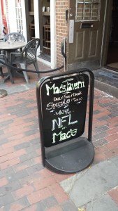 Mac's Tavern