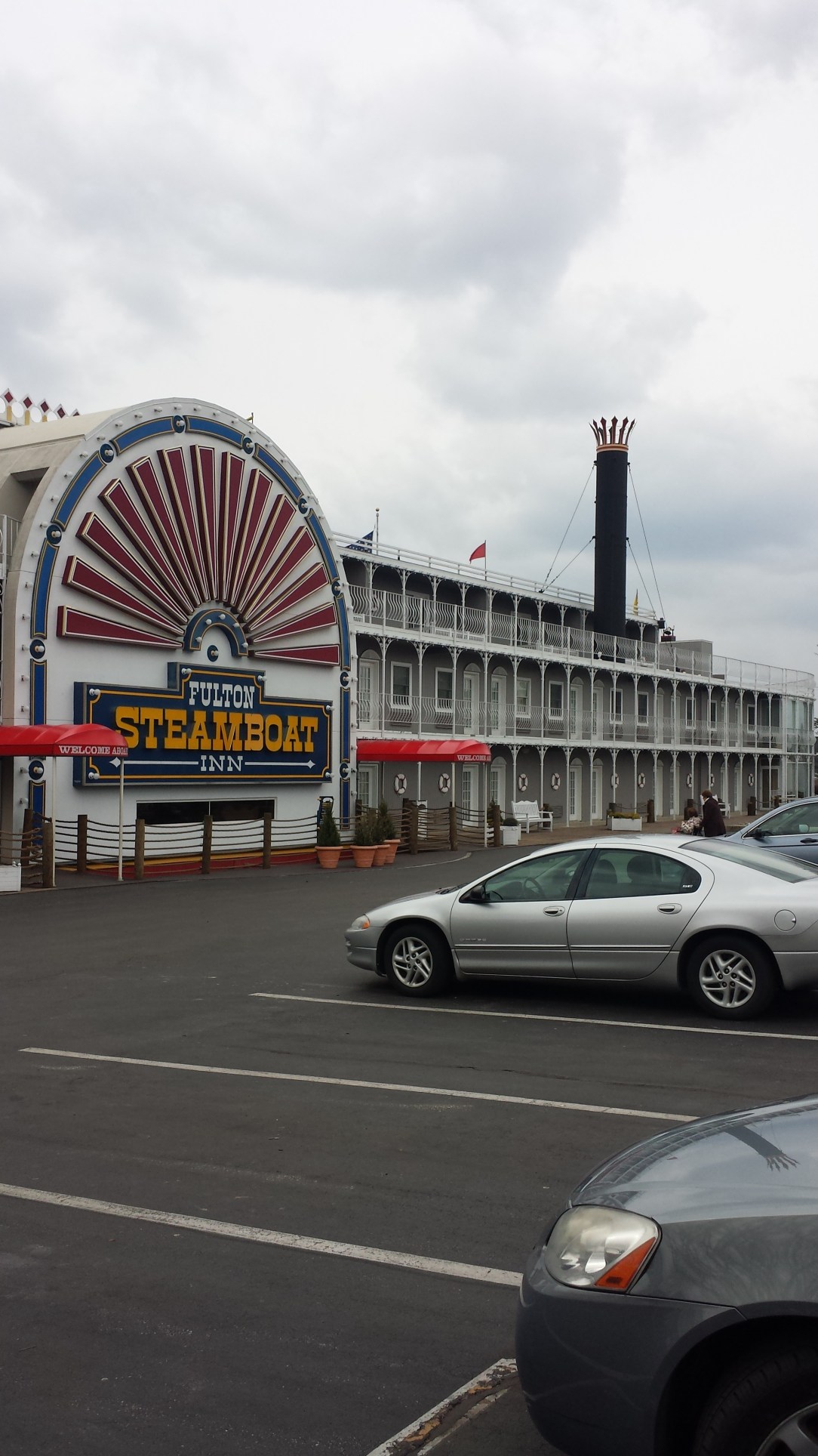I swear, from the road it resembles a steamboat much more than this photo indicates, especially at night. I tried to take a shot from my car, but almost died so this is what we're stuck with. 