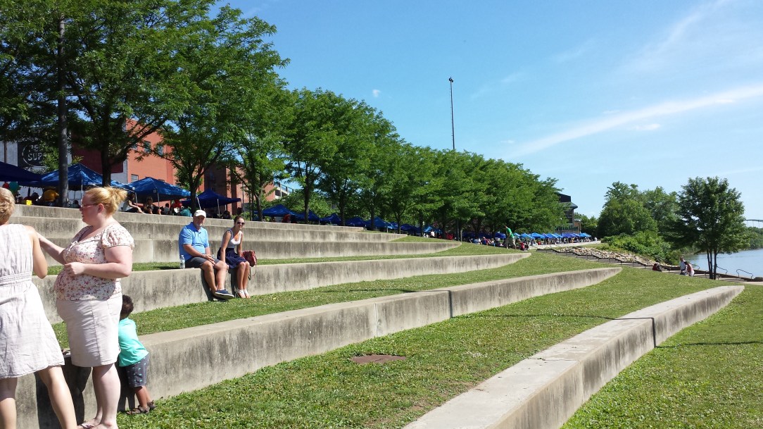 This photo makes the Chili Cook Off seem really dead, but in all actuality, it was a pretty hopping affair.